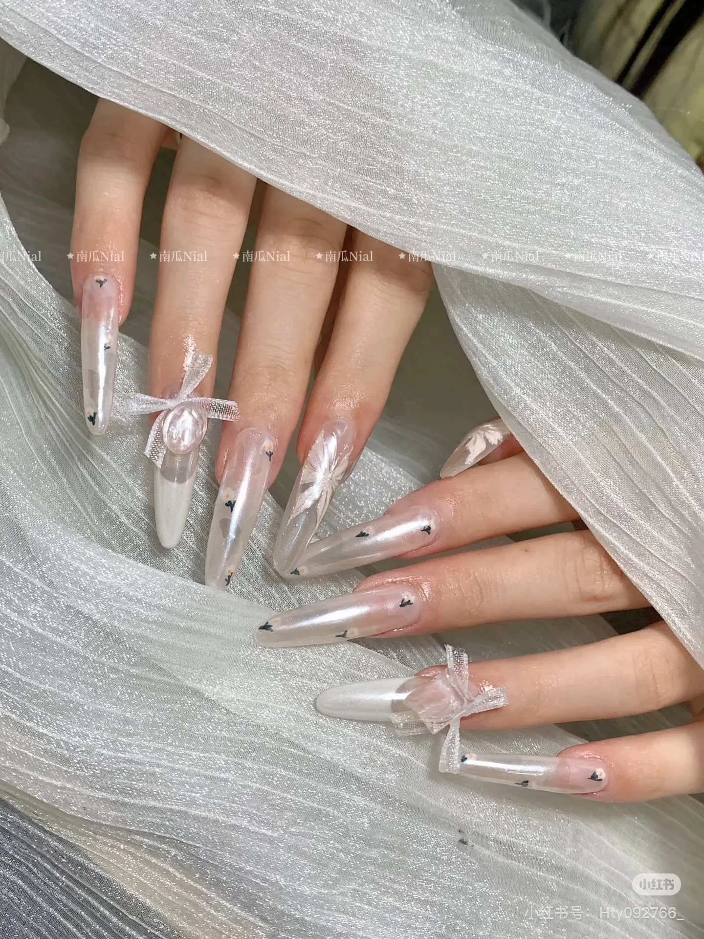 20pcs ลูกไม้ & 30pcs 3D ขนาดผสมเพิร์ลเรซิ่นดอกไม้สีชมพู Rose เล็บ Charms อุปกรณ์เสริมเล็บหรูหราตกแต่งอุปกรณ์