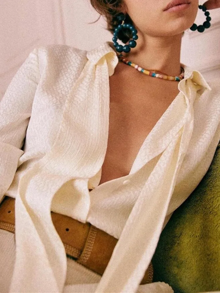 

Long Sleeve Top Women Single Breasted Shirt 100% Silk Thin Letters Jacquard Summer New 2024 Ladies Turn-Down Collar Blouse