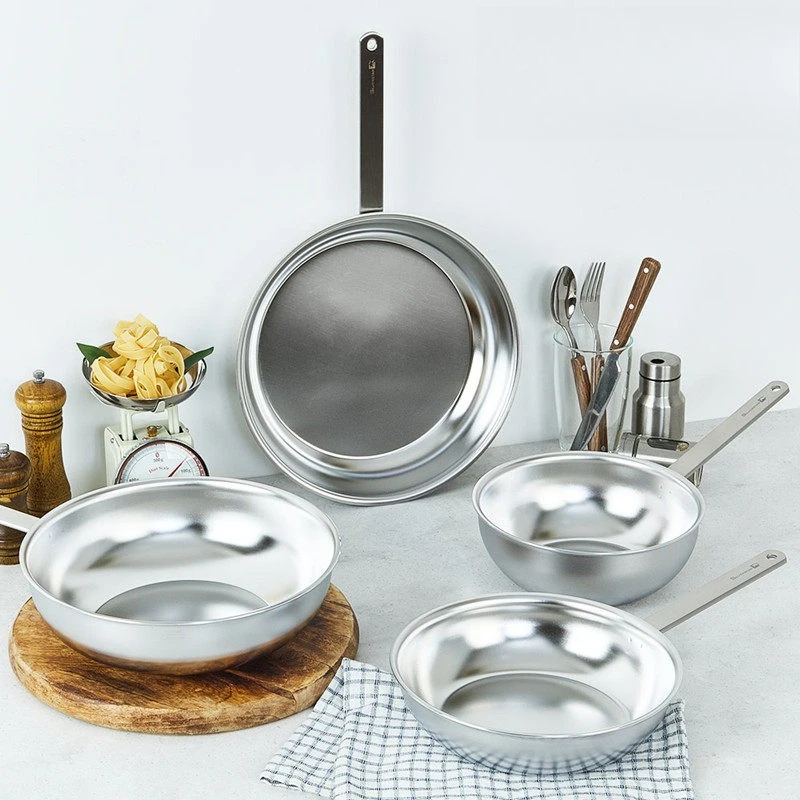 

Korean Style Stainless Steel Mini Frying Pan Medical Grade Non‑Coated Cookware for Home Compatible with Gas & Induction Cooktops