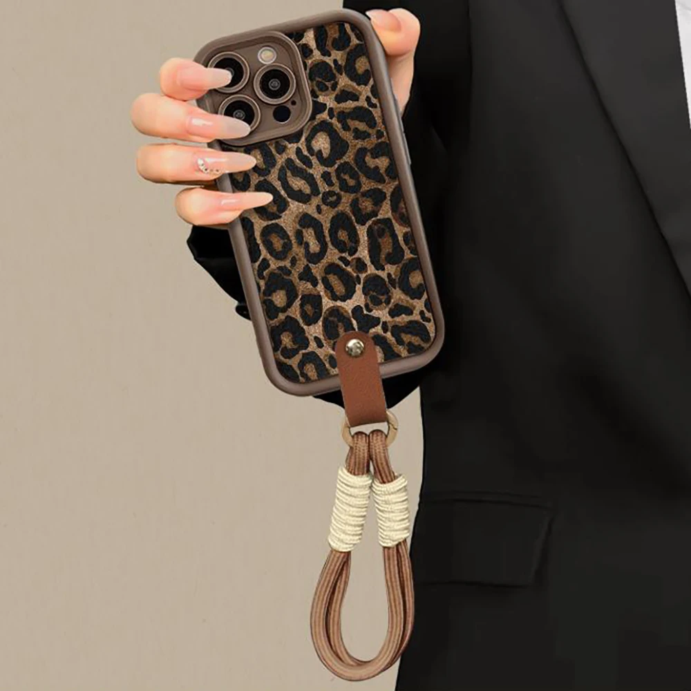 Winter Leopard Print Phone Chain Case For iPhone 16 15 14 13 11 12 Pro Max Plus Cute Short Nylon Lanyard Hanging Rope Cover