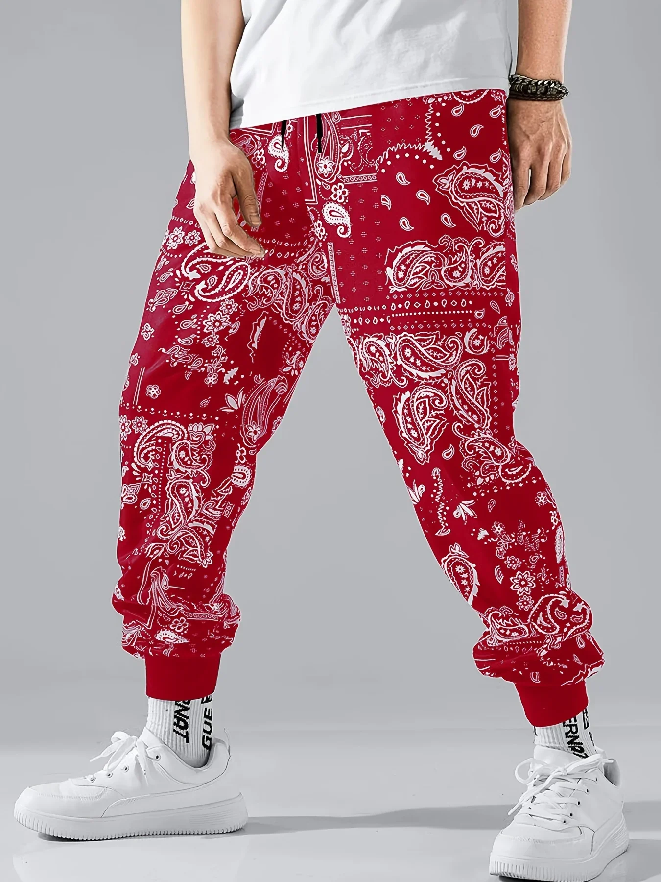 Men Polyester 3D Print Green Paisley Bandana Pattern Jogger Pants Drawstring Elastic Waist Casual Trousers