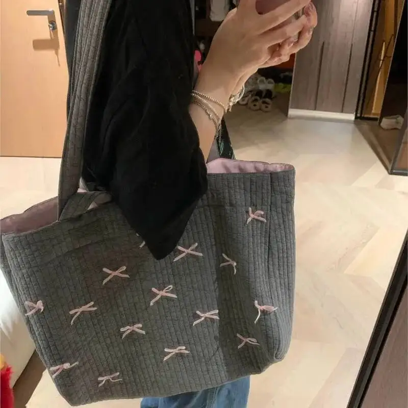 

Bloom Large Capacity Grey Tote Women Haruku Bow Chic Canvas Handbag Messenger Bag Ladies Casual Crossbody Bags Aesthetic
