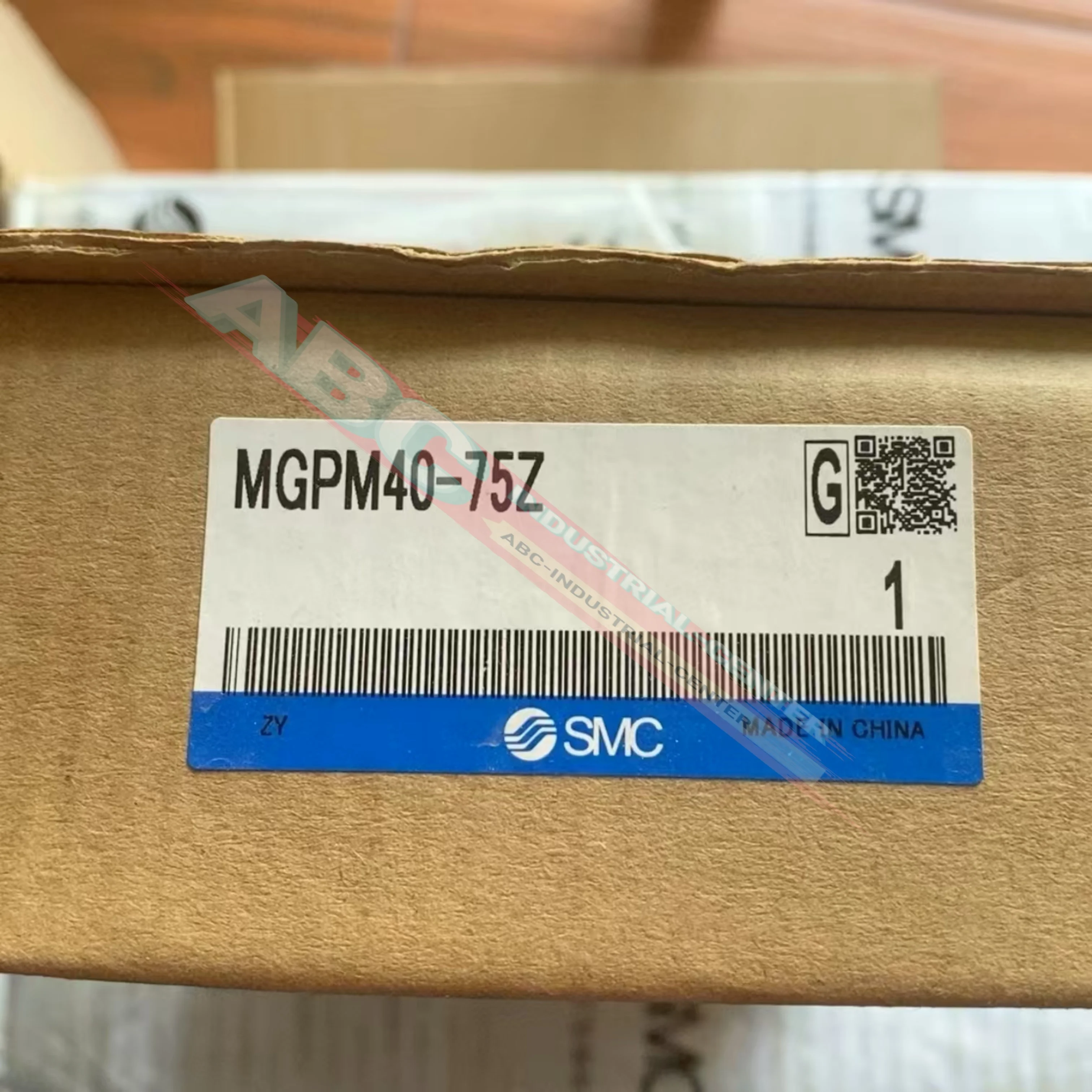 

MGPM40-75Z PSE560-02-28 Новый оригинальный цилиндр VBA10A-F02