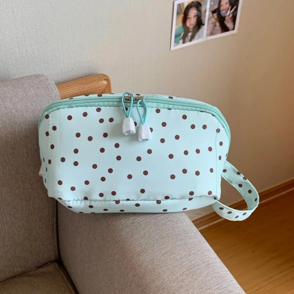 bolsa-de-maquiagem-portatil-com-estampa-de-bolinhas-divisorias-laco-bordado-grande-capacidade-bolsa-de-higiene-para-viagem