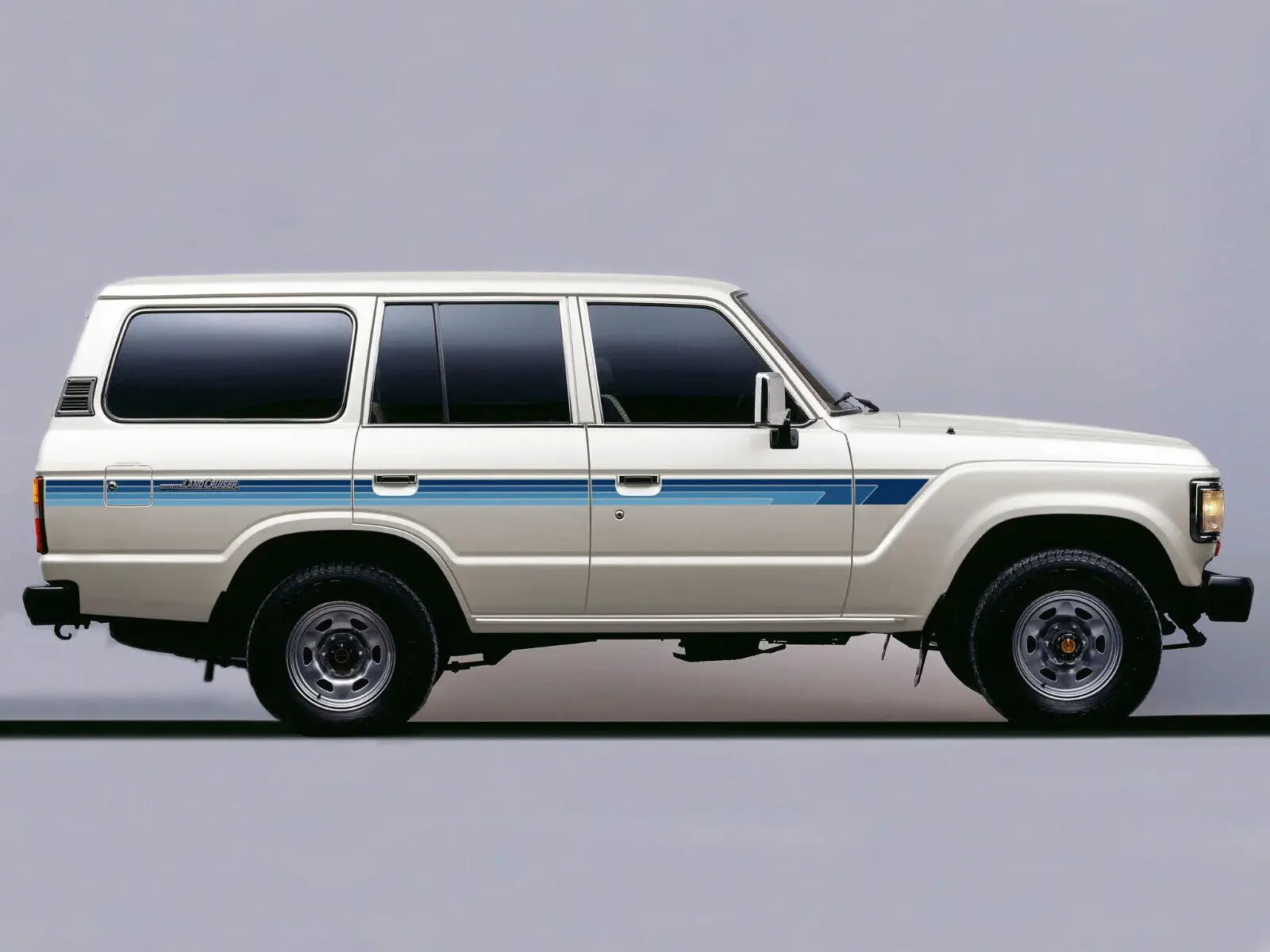 Car Vinyl Stickers Body Modification Custom Sports Fashion Decals For LAND CRUISER FJ60