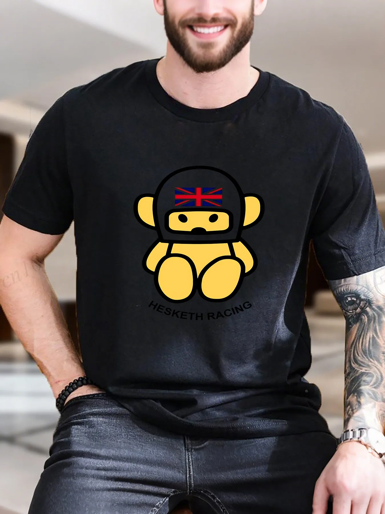 

New Arrival Fashion Men's Graphic Print T-Shirt Adorable with Helmet British Flag Design 100% Cotton Breathable Tee for Summer Ca