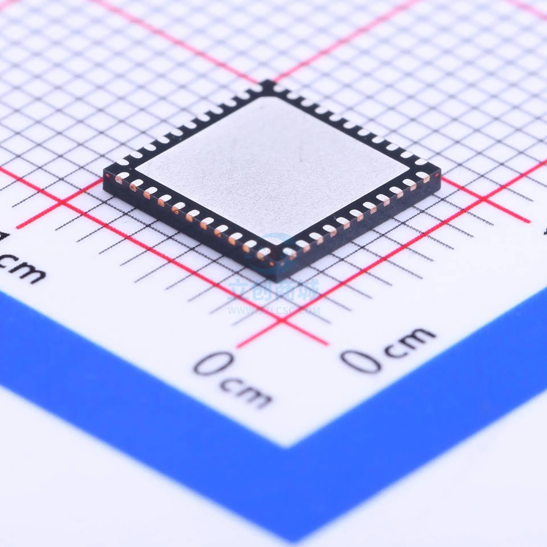 XFTS PIC16F1939-I/ML PIC16F1939-I/MLNew, puce IC originale et authentique