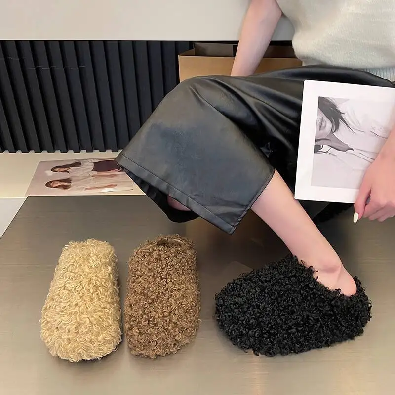 شباشب منزلية من الفرو للنساء لخريف وشتاء 2025 شباشب من الصوف فروي ملابس داخلية وخارجية لأصابع القدم على الطراز الشهير على الإنترنت #5