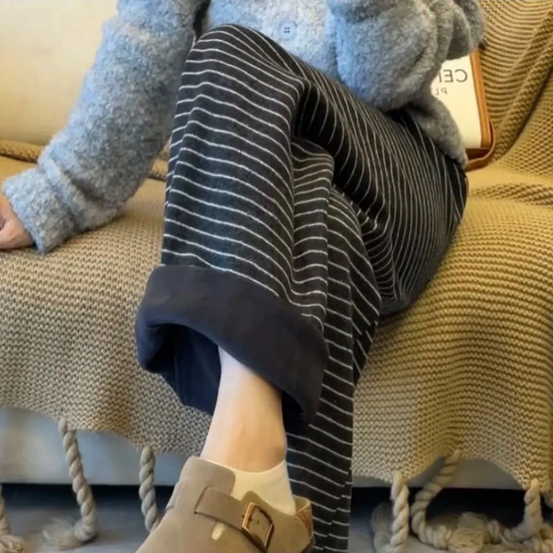 Harajuku Striped Wide Leg Pants Women Y2K Streetwear Autumn Winter Casual Trouser Loose Plush Thick Drawstring Straight Pants