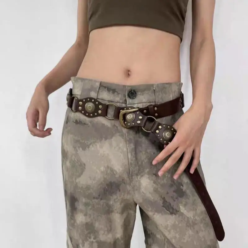 

652F Elegant Ladies Ethnic Waist Belt Delicate Carved Flower Buckle Belt American Women PU Stitching Waist Belt