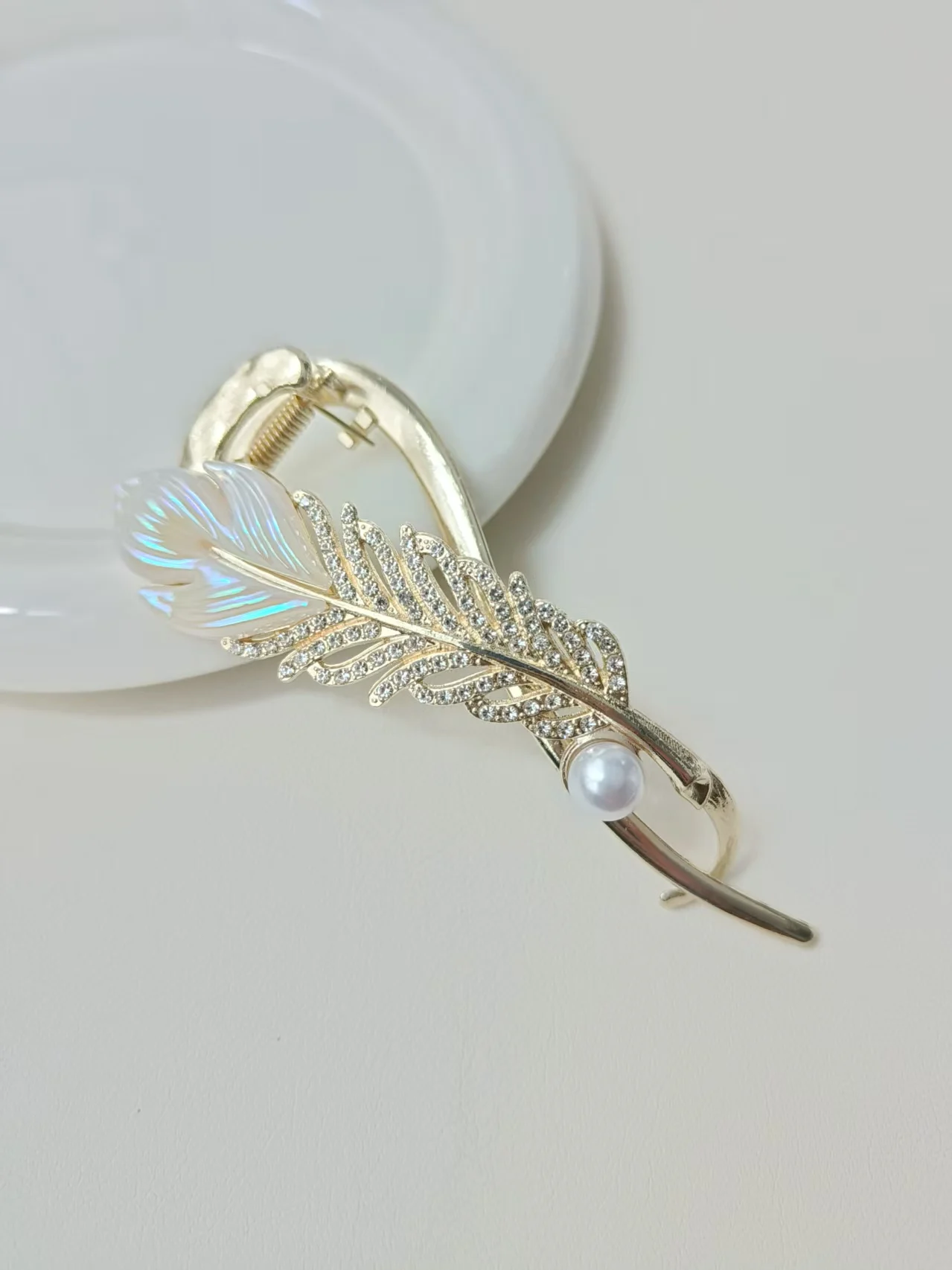 1pcs Fashion Multi Color Pearl Rhinestone Feather Shape Hairgrips  For Women Girls Party Hair Accessories
