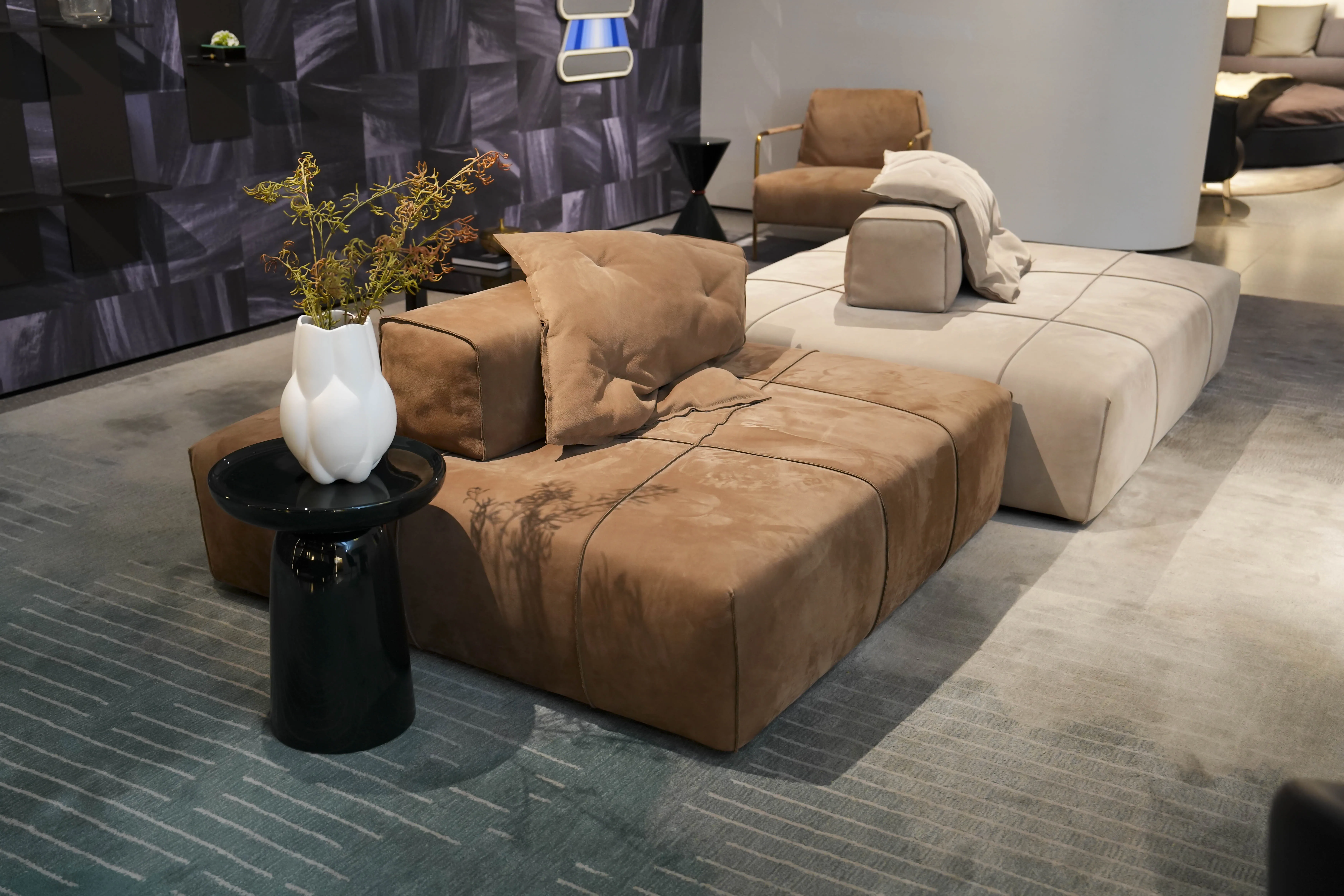 #Italian Minimalist Luxury Living Room Furniture Premium Frosted Leather Tufted Modern Upholstered Modular Sofa Couch Villa