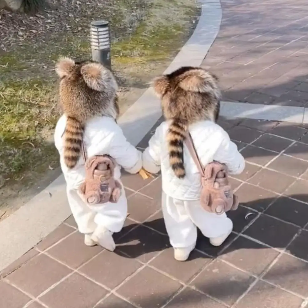 Trend Raccoon Fur Cap Tail Women Natural Raccoon Fur Caps Ushanka Hats for Winter Thick Warm Ears Fashion Bomber Pom Pom Hat