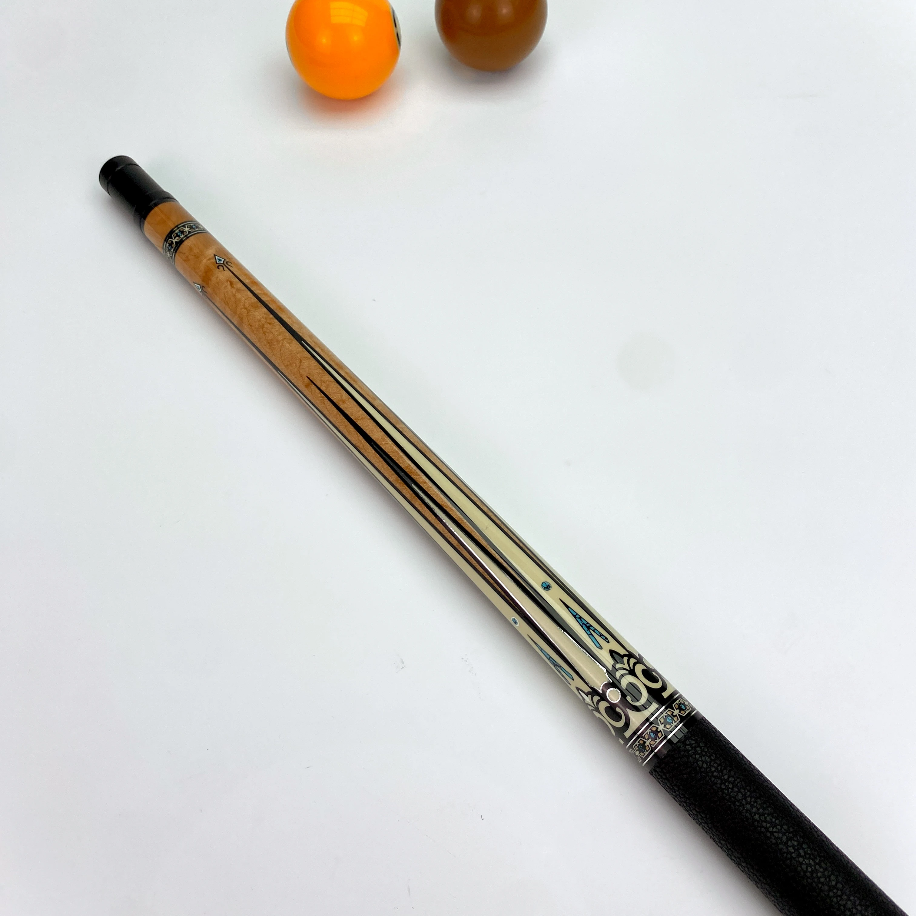 Hot Sale High Quality 1/2 Split Cue Entry Level 12.5mm-13mm Canadian Maple Wood Radial LG-05A Carbon Fiber Customizable Pool Cue