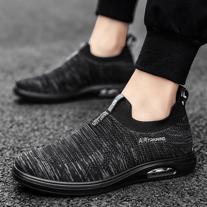 Fashion Lightweight Men Sneakers Mens Casual Shoes Running Shoes Breathable Slip on Wear-resistant Men Loafers Zapatillas Hombre