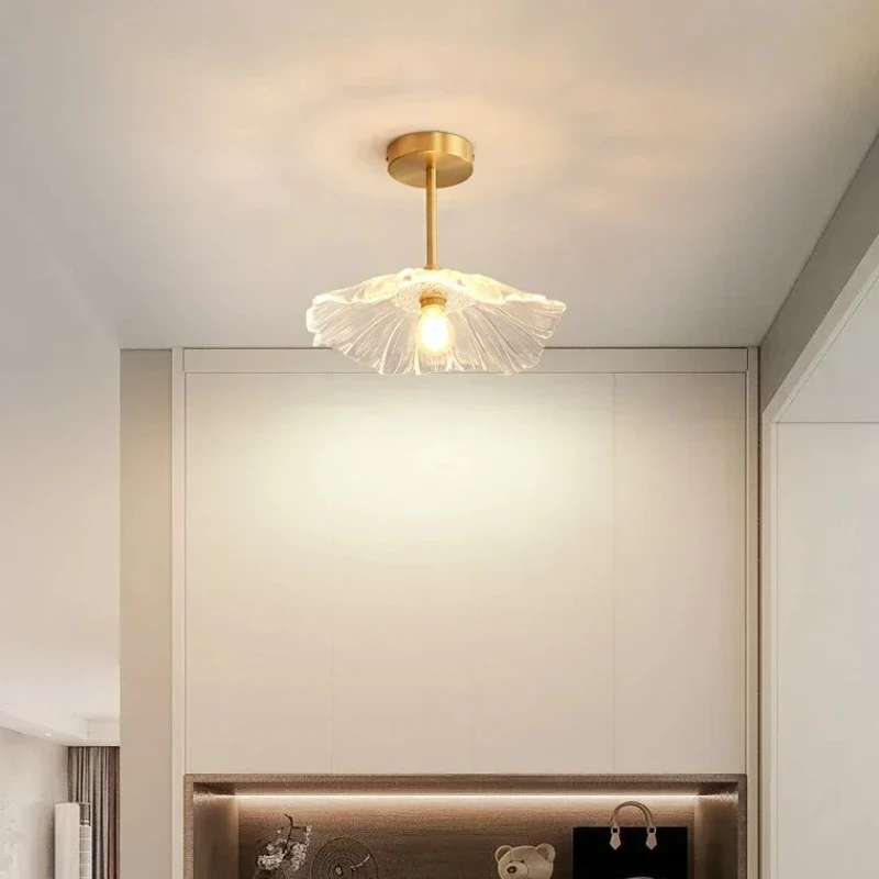 Nordic Acryl Flower Ceiling Lamp for Living Room Bedroom Dining Room Lighting Simple Modern Hanging Light Fixture for Home Decor