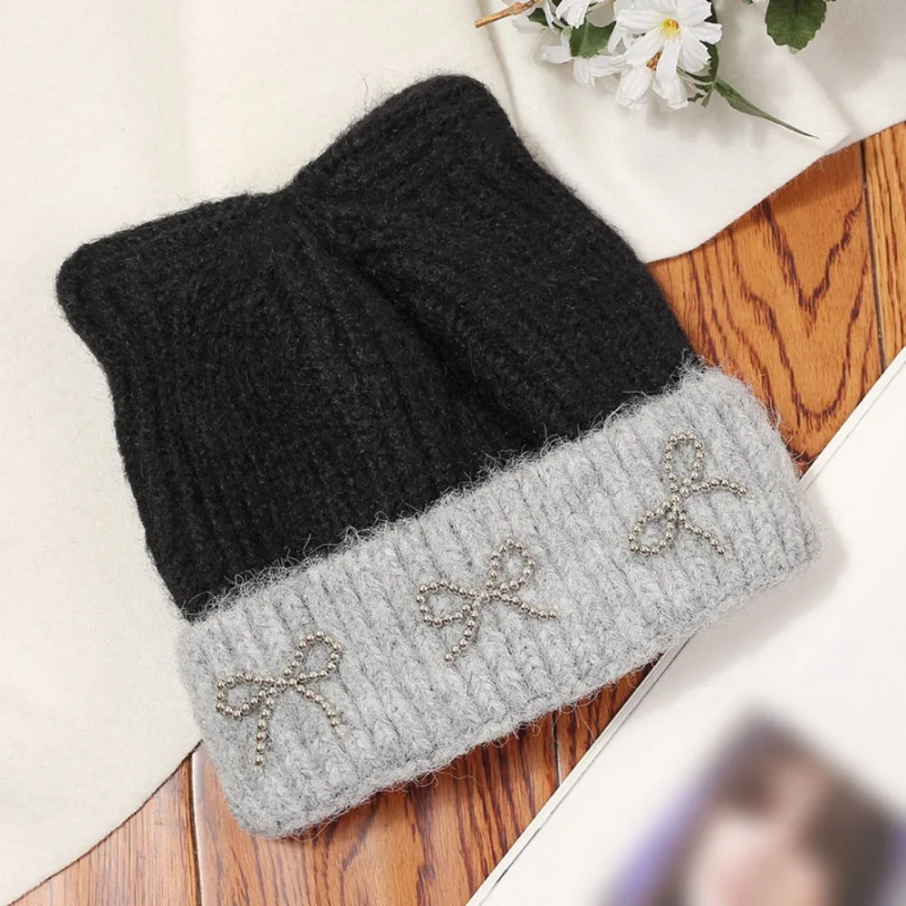 

Casual Bowknot Knitted Hat Cat Ear Knitted Winter Hat Windproof Fiber Wool Hat