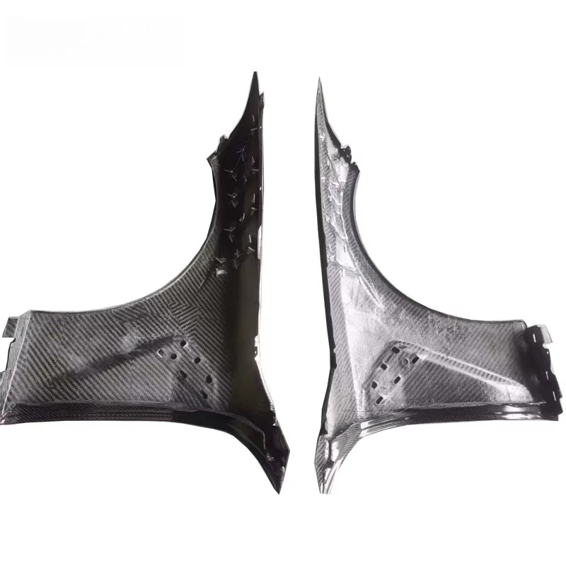 

Langyu 2021+ Car Modification Part Mud Guards M4 Dry Carbon Fiber AE Style Front Side Fenders for G82 Carbon Fenders