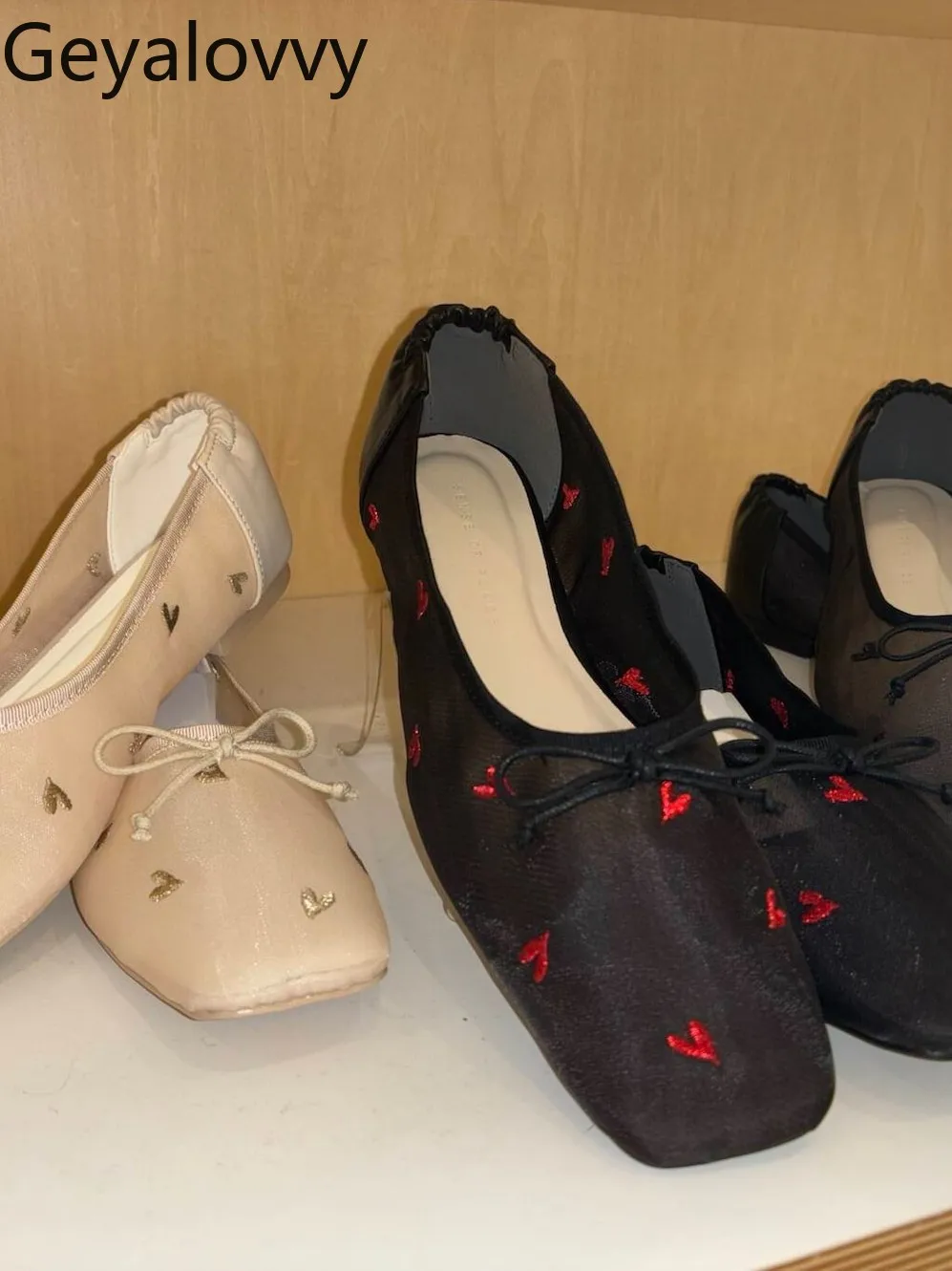 

Женские туфли-балетки с вышивкой в виде сердца и банта, сетчатые, в японском стиле, универсальные, повседневные, на плоской подошве, для танцев, новинка 2026 года