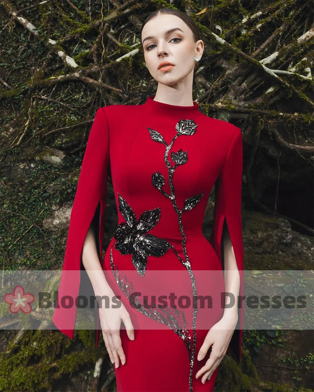 Blooms O-neck Customized Evening Dresses Long Sleeves Exquisite Flower Beadings Formal Occasion Prom Dress Elegant Party Gown