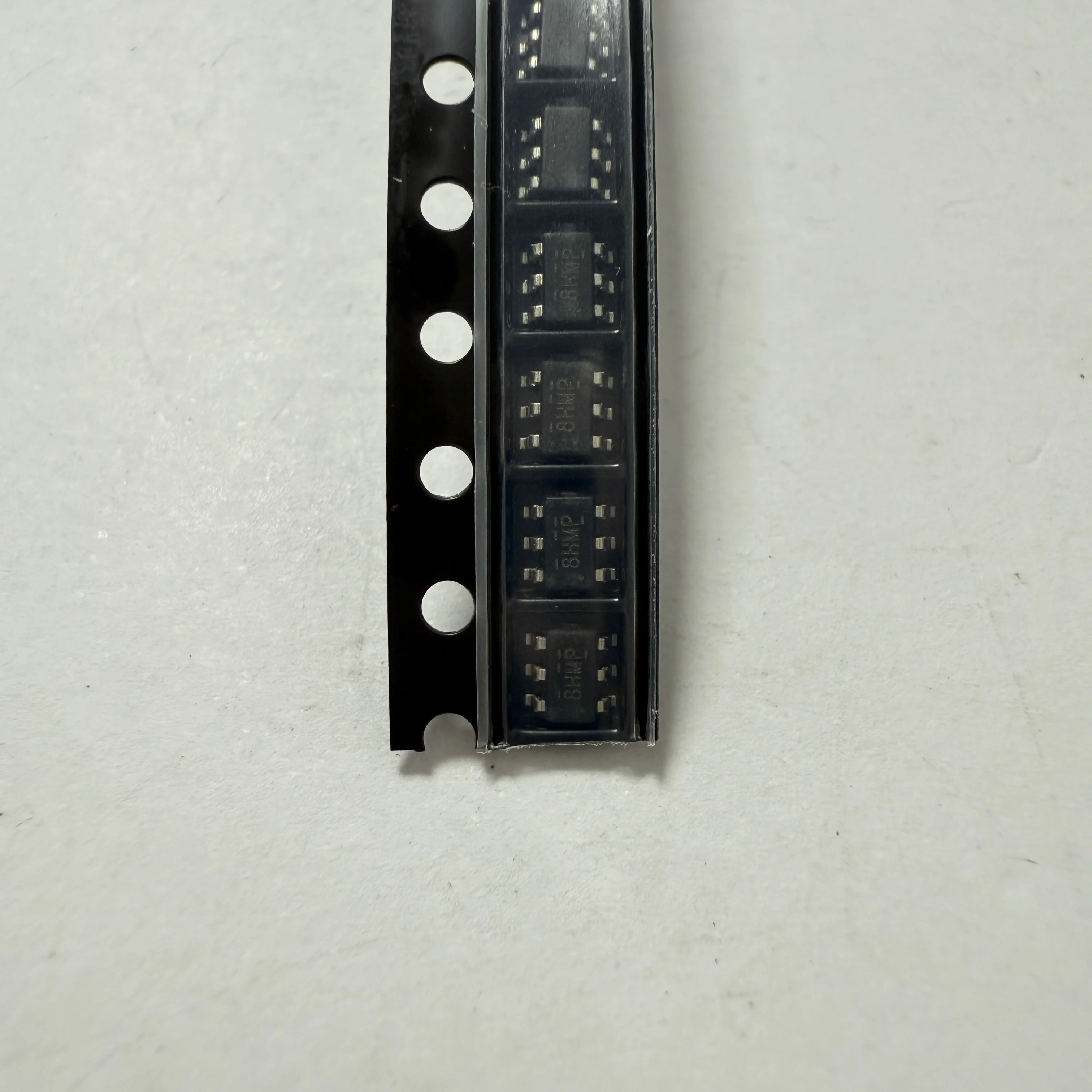10PCS/LOT TP6841S6 (DC-DC power chip)