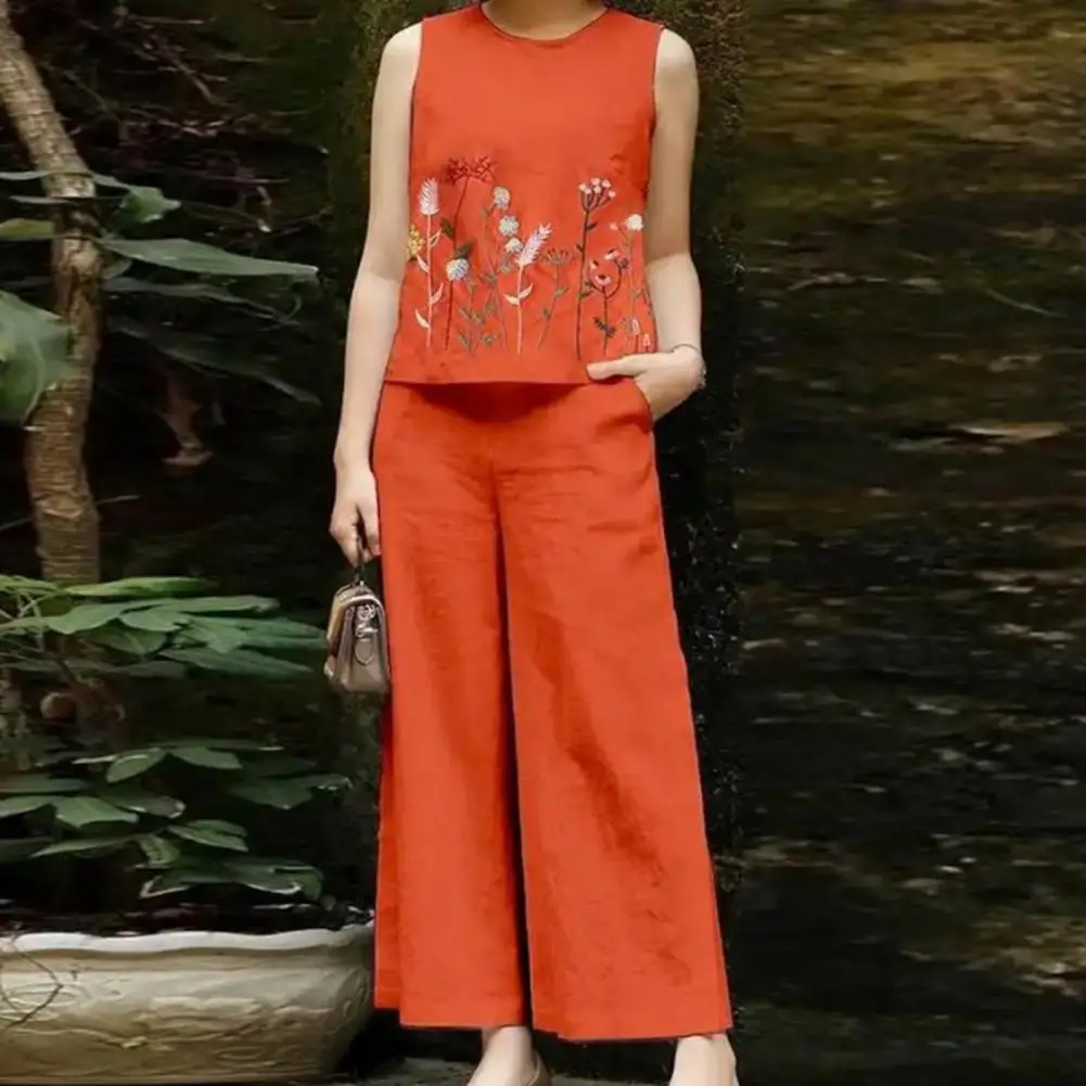 Round Neck Floral Embroidery Suit Flower Embroidery Vest Pants Set O Neck Wide Leg Top Trousers Set with Pockets for Summer