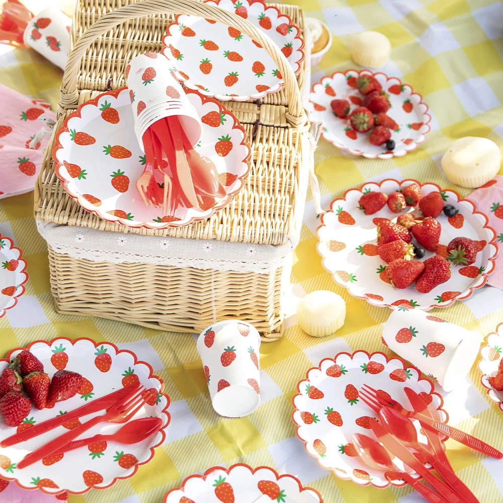 Strawberry Theme Party Disposable Tableware Birthday Party Decorations Girl Strawberry Party Baby Shower Decoration Supplies