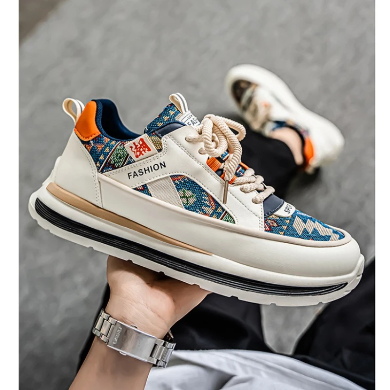 

The 2025 New Men's Summer Breathable Embroidered Casual Sports Shoes and Fashionable Outdoor Casual Forrest Gump Shoes sneakers