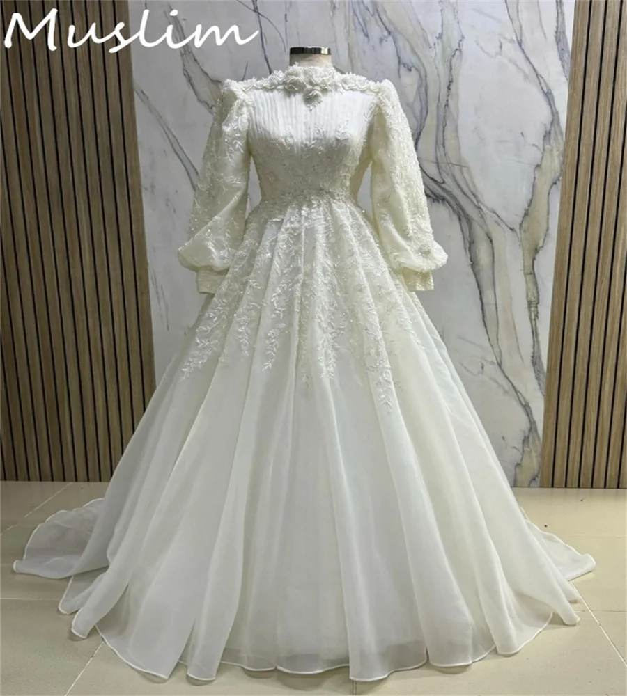 Luxury Muslim Wedding Dress With Floral High Neck Long Sleeve Applique Lace A Line Fairy Country Bridal Gowns Elegant Customized