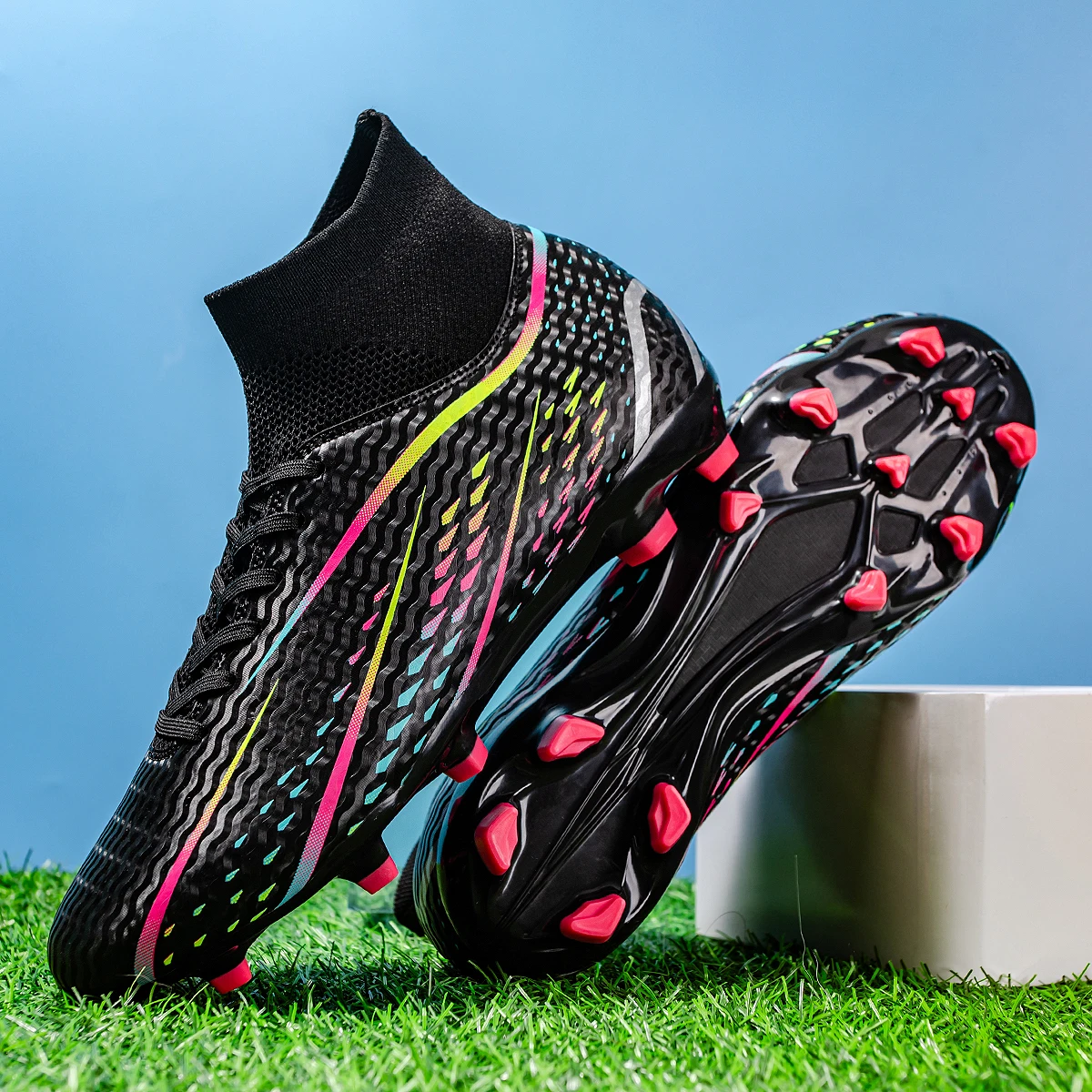 

Comfort Fit AG FG Soccer cleats PU Fabric Stitching Upper TPU Non-slip Sole All Season Men Women Kids Athletic Footwear
