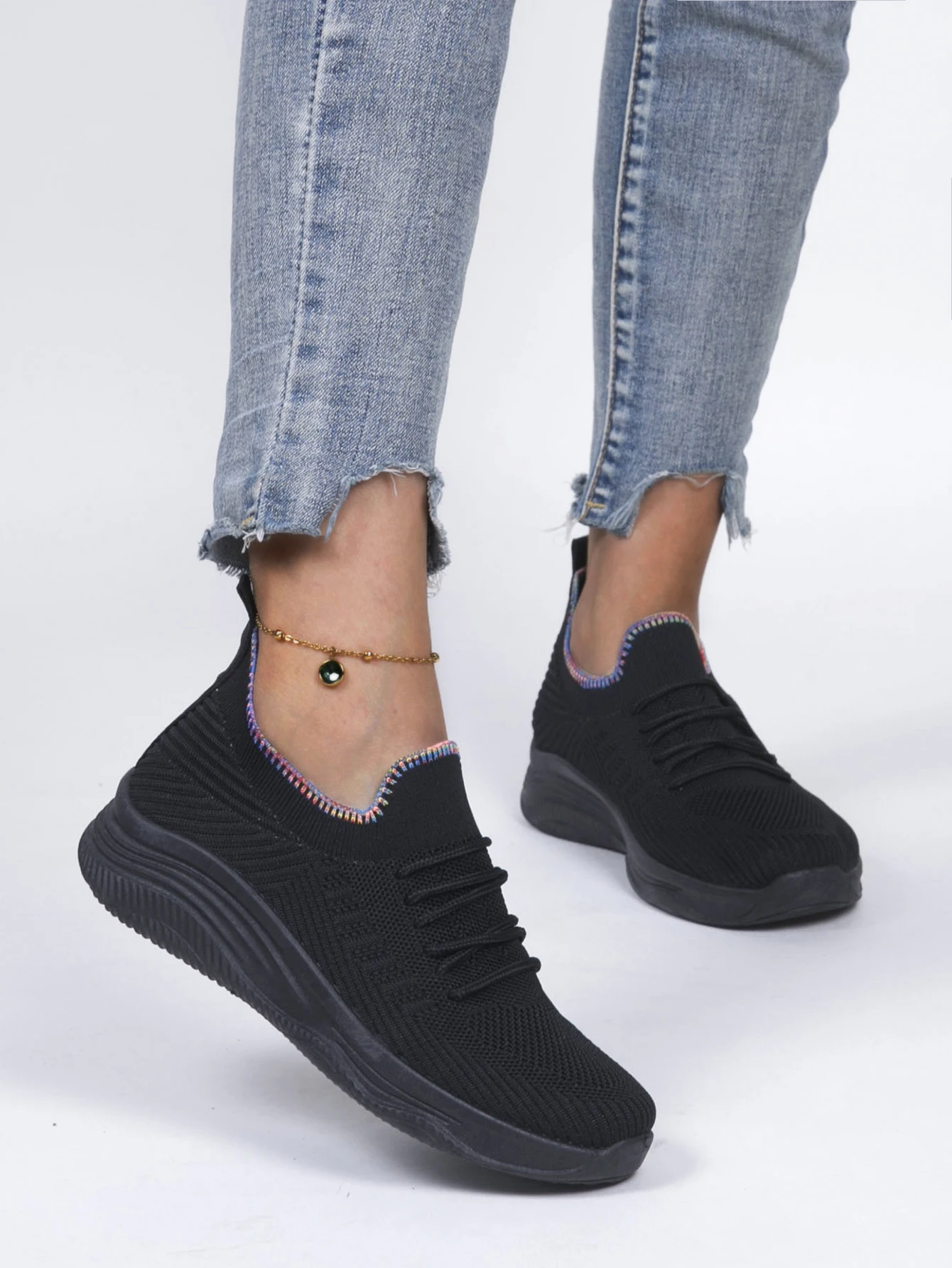Spring new women\'s sports shoes, fashionable, breathable, lightweight, non-slip, wear-resistant, casual sports shoes, flat shoes