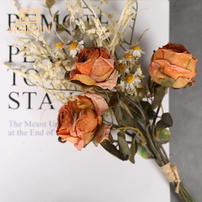 European Retro Color System Burnt Edge Dry Burned Simulated Rose Bouquet Halloween Simulation Bouquet Home Coffee Shop Decor