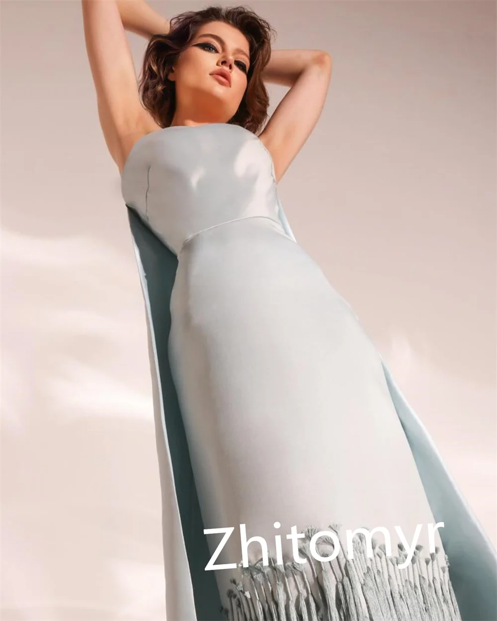 Jiayigong  Satin Feather Christmas Sheath Strapless Bespoke Occasion Gown Midi Dresses Saudi Arabia