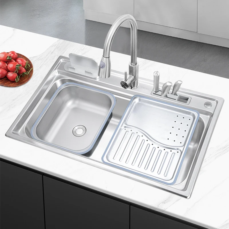 High Quality 304 Stainless Steel Single Bowl Kitchen Sink Set With Rainfall Faucet Multifunctional Hidden One-Hole