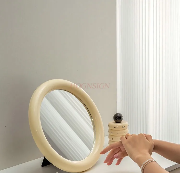 Desktop makeup mirror minimalist desktop bedroom mirror circular dressing mirror