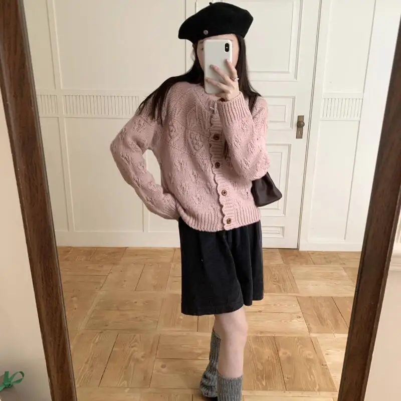 

Вязаный кардиган для девочек, свитер, пуловер, женский осенне-зимний женский трикотаж в стиле ретро, утепленное кружево, мягкая свободная верхняя одежда, пальто, топ