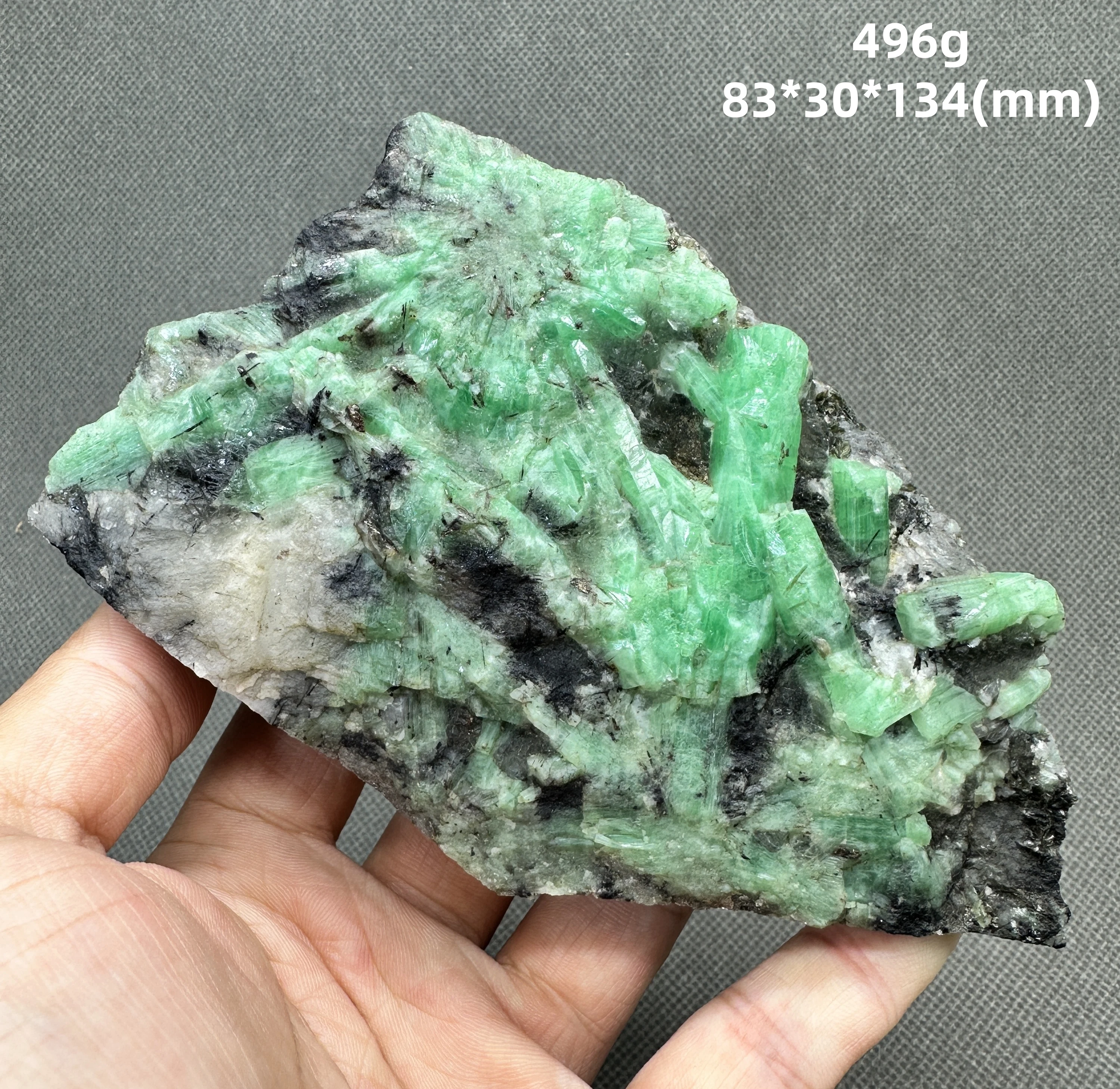 عينة معدنية من الزمرد الطبيعي + بلورات كوارتز شفاء وأحجار كريمة صخرية #2