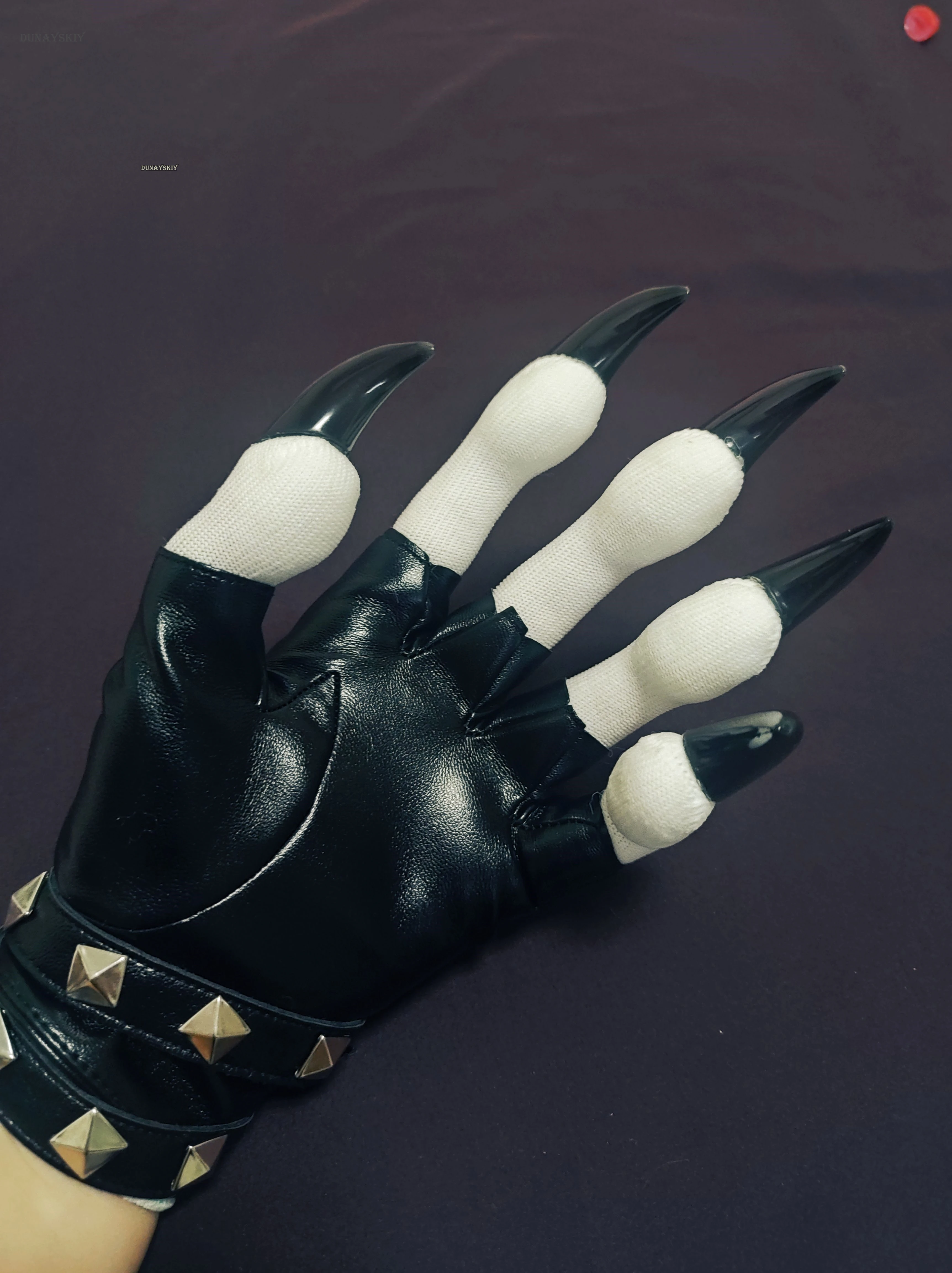 Guantes peludos Kigurumi para Cosplay, guantes de felpa, garra negra y blanca, garra Multicolor, lindo regalo de fiesta