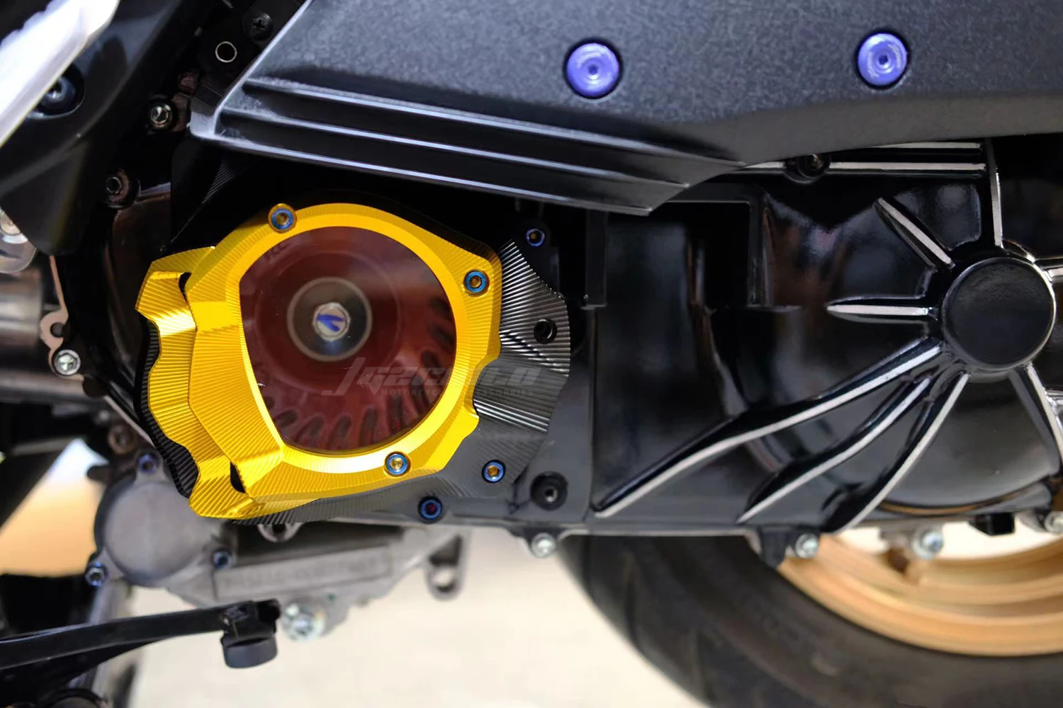 Motorcycle Accessories CNC Aluminum Engine Cover Gearbox Guard Transmission Case Protector for XMAX 250 300 400 2021-2023