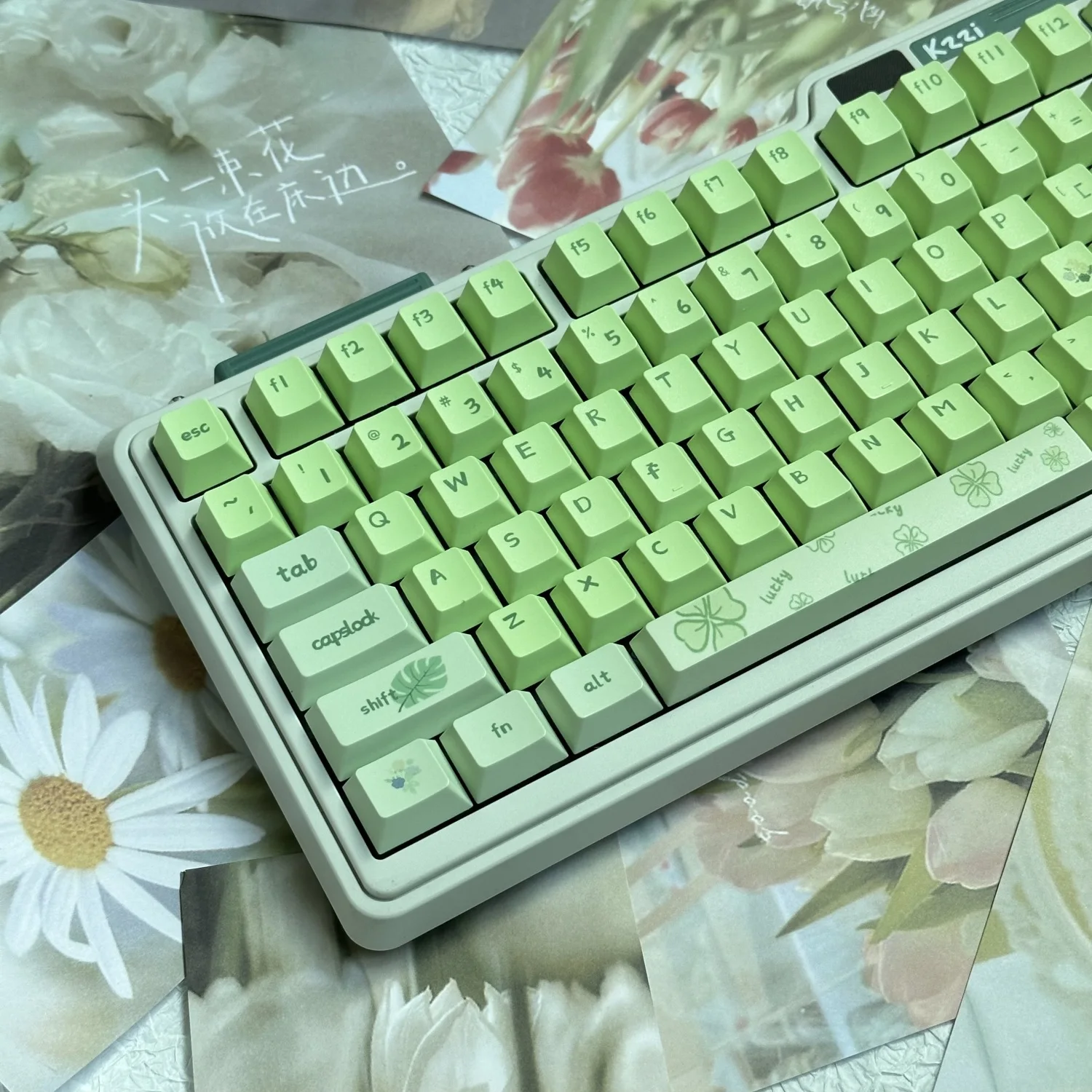 

Green keycaps are suitable for mechanical keyboards. Hope brother's original high-content PBT material is hot sublimation keycap