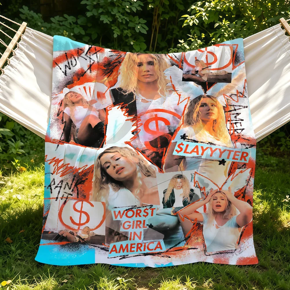 Singer S-slayyyter WORST GIRL IN AMERICA Blanket Suitable For Sofas Beds Offices Cars Outdoor Travel An Gift For Friends Family