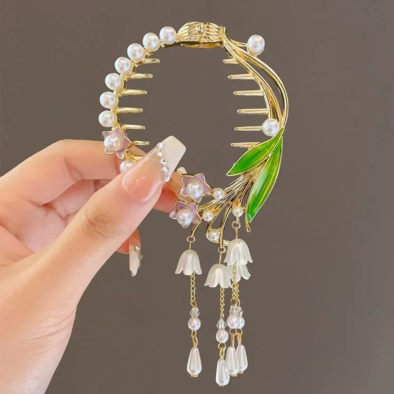 Women Hair Claw Pill Head Ponytail Buckle Pearl Rhinestone Tassel Hair Clip Headdress Elegant Hairpin Barrette Hair Accessories