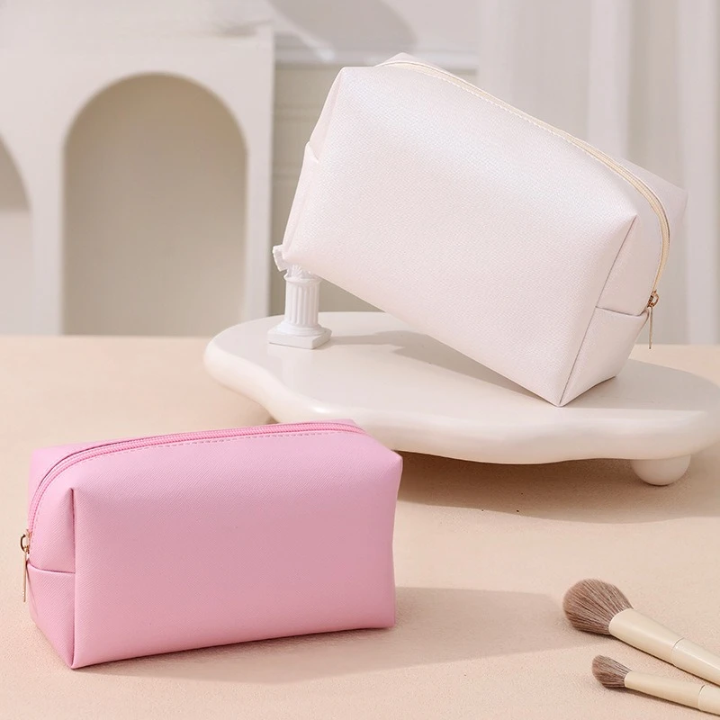 حقائب مستحضرات التجميل ذات الألوان الصلبة للنساء للسفر حقيبة تخزين المكياج المحمولة بسحاب حقيبة أدوات الزينة