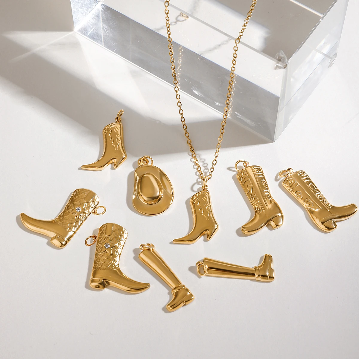 يوري العصرية الفولاذ المقاوم للصدأ الدنيم الشرير DIY قلادة 18K PVD مطلي بسيط أنيق المعادن الإكسسوارات بيجو هدية