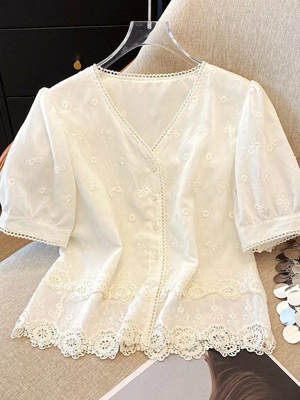 

Lace Single-Button Loose Women's Shirt Bubble Sleeve Fashionable Top Polyester Fiber Short Sleeve Pure Color Summer 2026