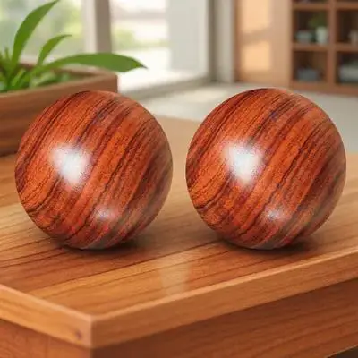 2Pcs Massage Balls Wooden Hand Exercise Ball 5Cm for Joint Health Blood Circulation Sleep Memory Improvement Portable Fitness