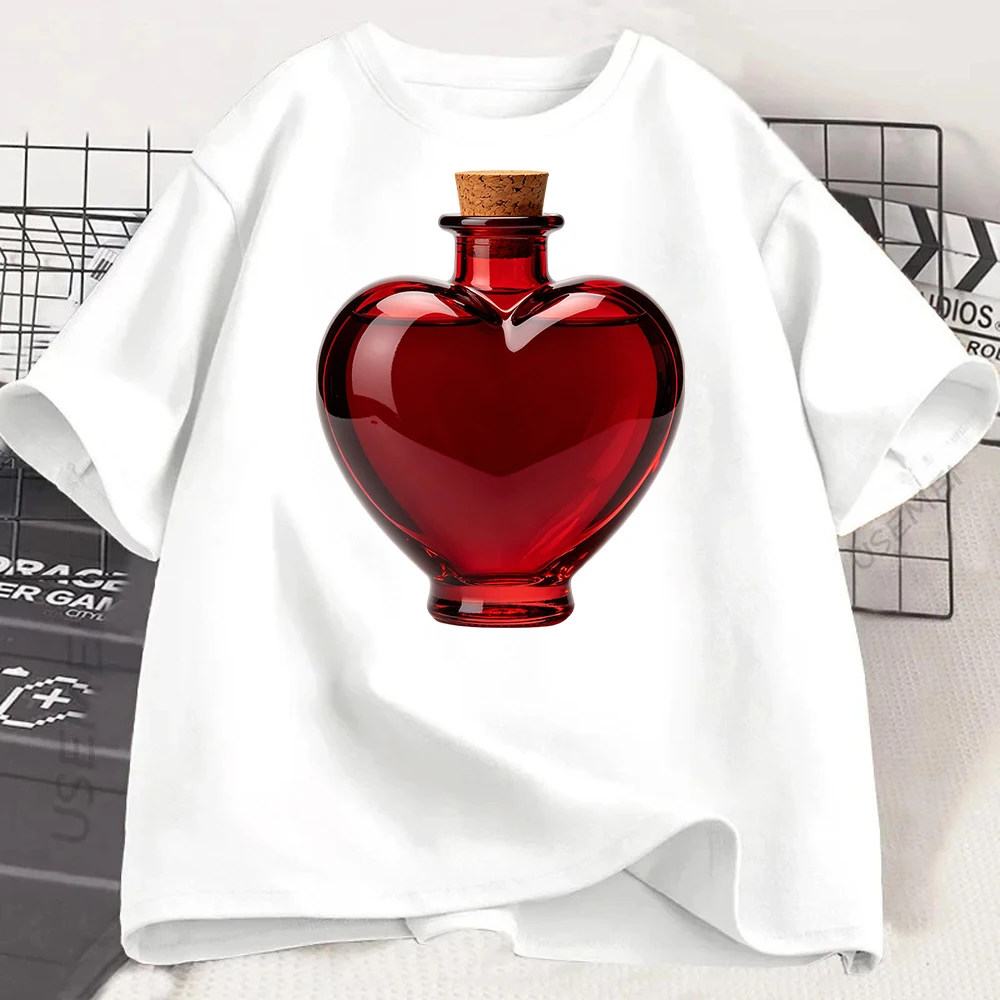 

Red Heart Bottle Print Women T Shirt Romantic Graphic Tee Casual Short Sleeve O Neck Loose Aesthetic Summer Top Gift Harajuku