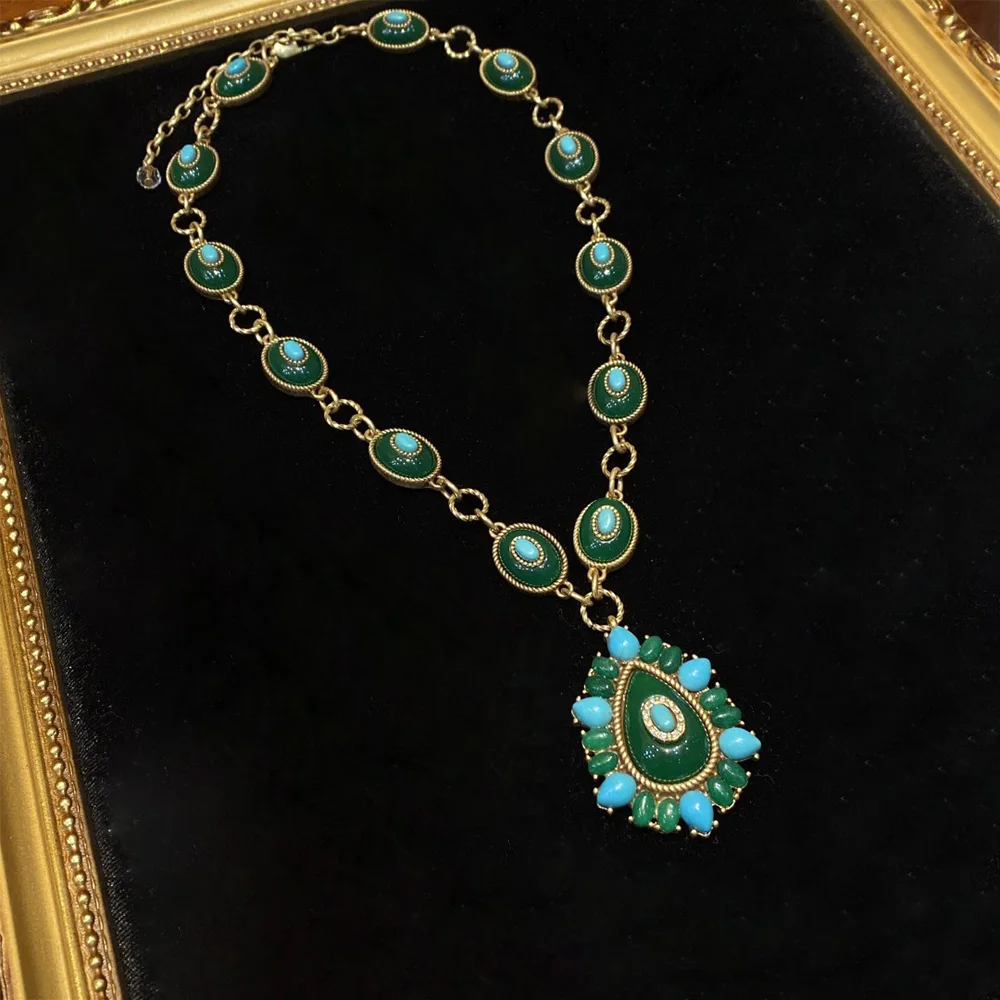 Medium copper plated 18K vintage gold with green and blue turquoise necklace for women jewlry whosale
