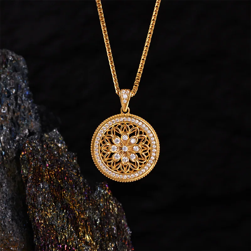 

S925 silver antique method diamond inlaid pure silver rotatable eight treasure compass pendant collarbone chain women's necklace