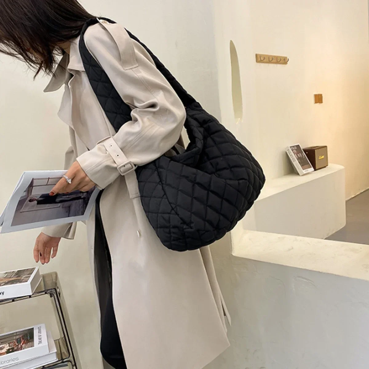 حقيبة كتف قطنية بيضاء اللون قابلة للطي على شكل سحابة للسيدات حقيبة كروس ذات سعة كبيرة حقيبة ركاب عبوة واحدة